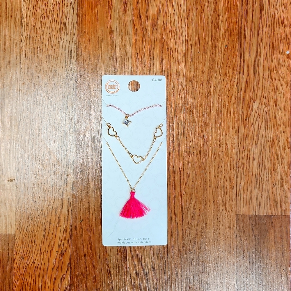 Wonder nation 3pc necklace set
